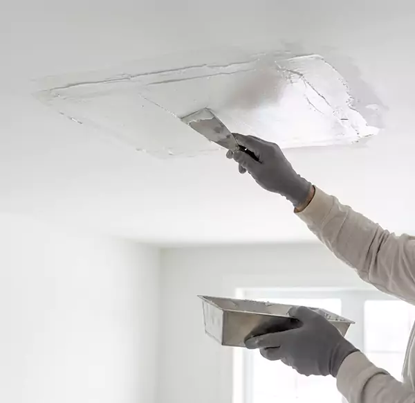 Why Homeowners and Businesses Choose Tamarac Water Restoration for Leaking Ceiling Repair in Tamarac, FL?